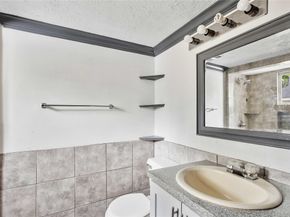 7225 Gonzales Street, Houston TX 77020
