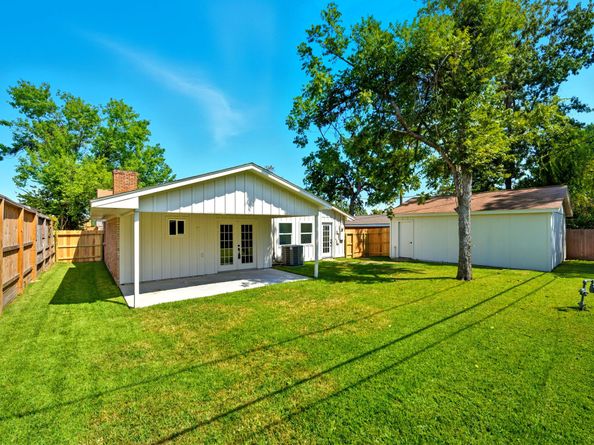 4207 Marlborough Drive, Houston TX 77092