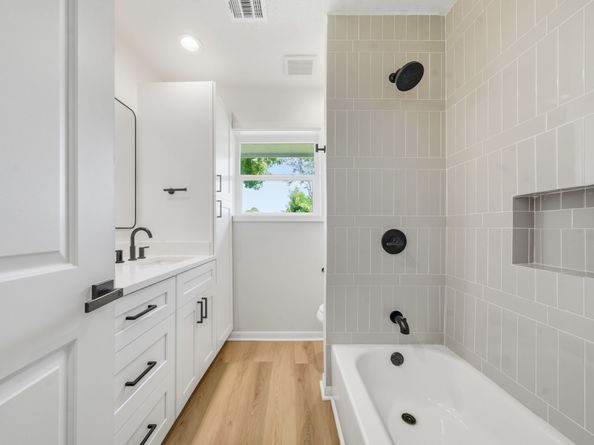 4207 Marlborough Drive, Houston TX 77092