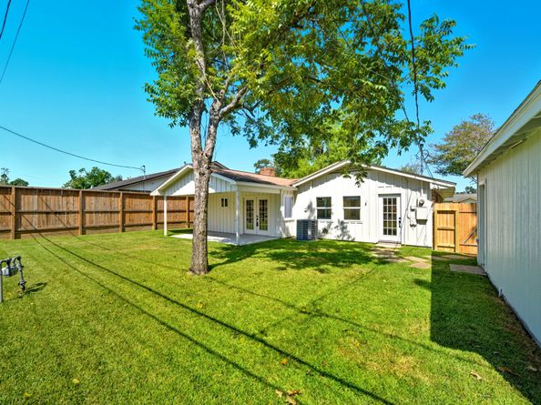 4207 Marlborough Drive, Houston TX 77092