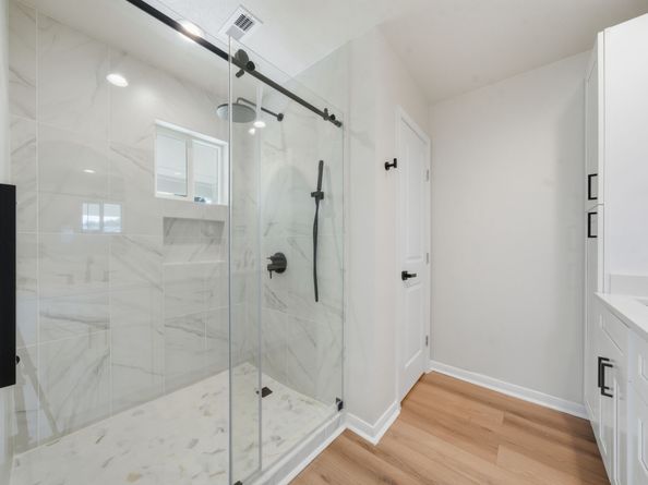 4207 Marlborough Drive, Houston TX 77092