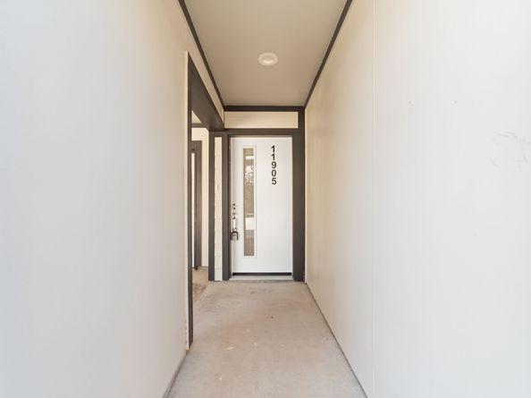 11934 S Hoa Sen Circle, Houston TX 77072