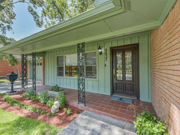 6637 Merry Lane, Houston TX 77023