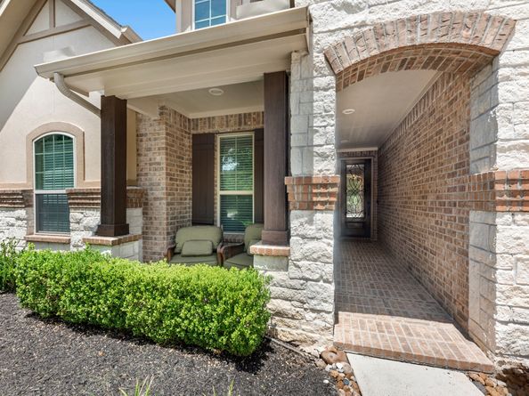 14 Larchfield Court, Tomball TX 77375