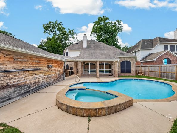 1414 Pecan Crossing Drive, Richmond TX 77406