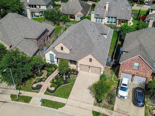 606 Floriencia St, Sugar Land TX 77479
