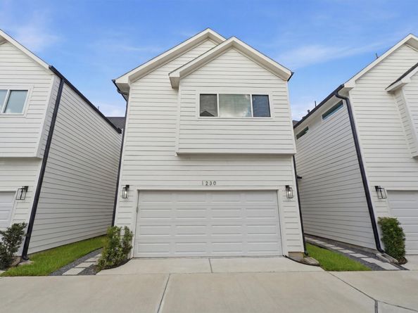 1230 Mcneil Street, Houston TX 77009