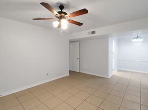 5929 Queensloch Drive 234, Houston TX 77096