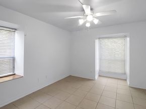 5929 Queensloch Drive 234, Houston TX 77096