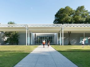 4522 Yoakum Boulevard, Houston TX 77006