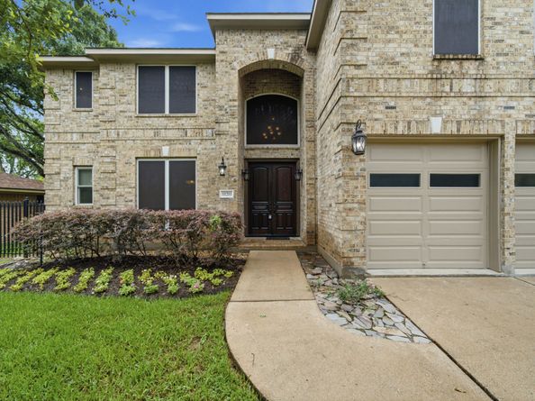 11211 Greenwillow Street, Houston TX 77035