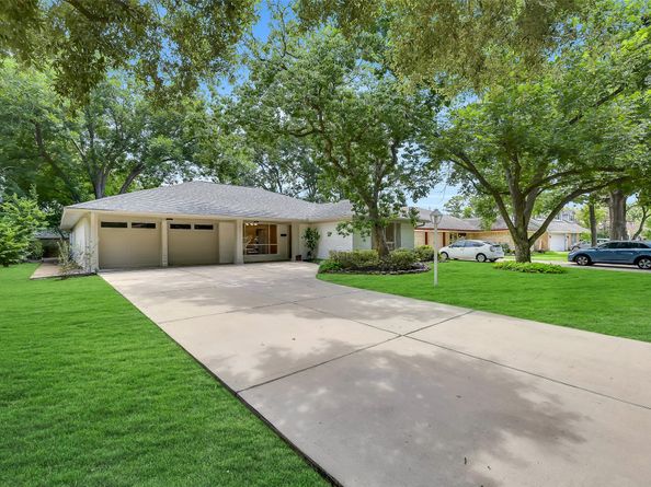 1617 Wavecrest Lane, Houston TX 77062