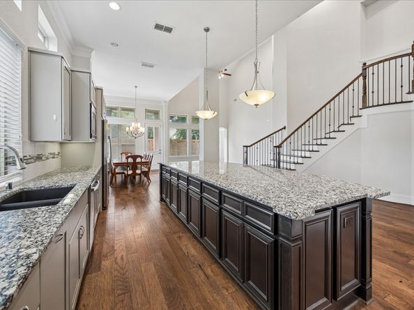 1607 Pinot Circle, Houston TX 77055