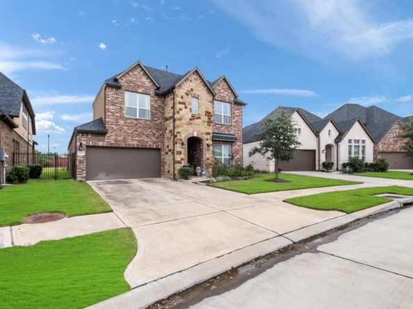 5231 Pickford Grove, Sugar Land TX 77479
