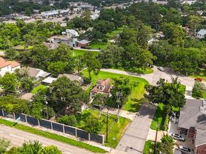 603 W 30th Street, Houston TX 77018
