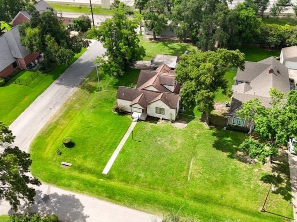 603 W 30th Street, Houston TX 77018