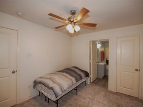 2802 Canfield Street, Houston TX 77004