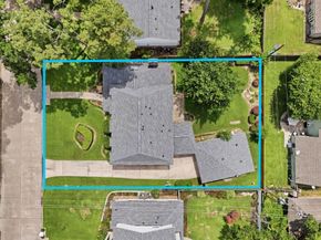 5306 Dana Leigh Drive, Houston TX 77066
