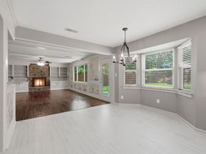 5306 Dana Leigh Drive, Houston TX 77066