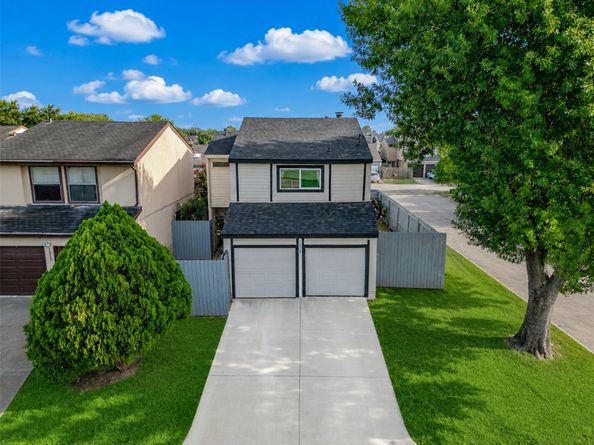 12321 Corona Lane, Houston TX 77072