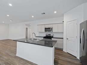 5710 Vintage Oakmont Drive, Spring TX 77373