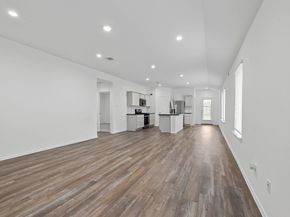 5710 Vintage Oakmont Drive, Spring TX 77373