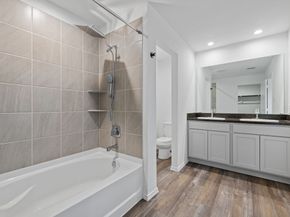 5710 Vintage Oakmont Drive, Spring TX 77373