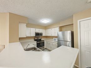 2300 Old Spanish Trail 1066, Houston TX 77054