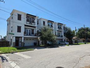 1520 Amundsen Street, Houston TX 77009