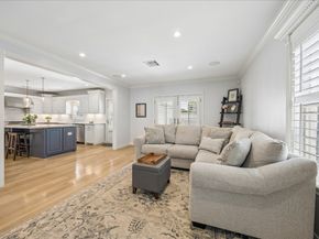 1741 Banks Street, Houston TX 77098