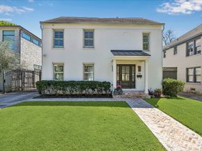 1741 Banks Street, Houston TX 77098