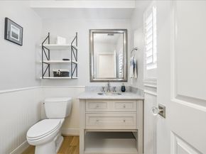 1741 Banks Street, Houston TX 77098