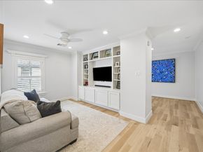 1741 Banks Street, Houston TX 77098