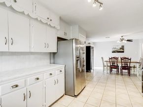 1914 Viking Drive, Houston TX 77018