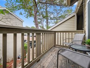 2100 Tanglewilde Street 740, Houston TX 77063