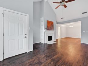 2100 Tanglewilde Street 740, Houston TX 77063