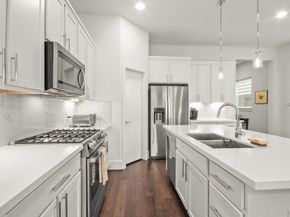 2405 Freeman Street, Houston TX 77009