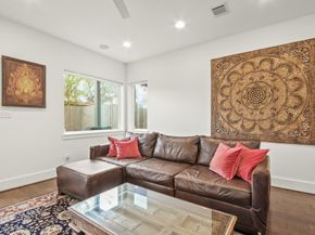 2405 Freeman Street, Houston TX 77009