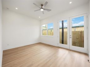 422 E 41 Street, Houston TX 77022