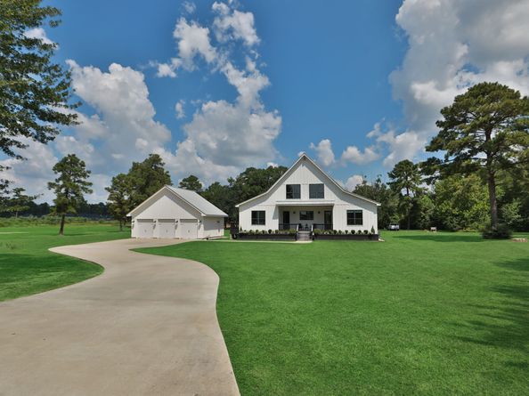 1400 Hicks Street, Tomball TX 77375