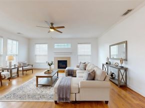 328 Malone Street, Houston TX 77007