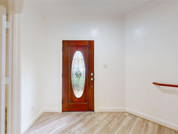 328 Malone Street, Houston TX 77007