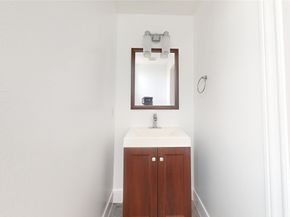 328 Malone Street, Houston TX 77007