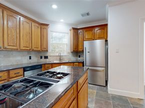 328 Malone Street, Houston TX 77007