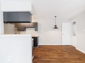 2750 Holly Hall Street 1216, Houston TX 77054