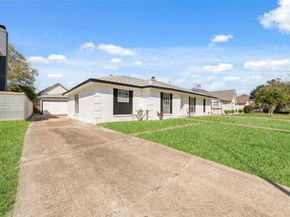 13330 Agarita Lane, Houston TX 77083