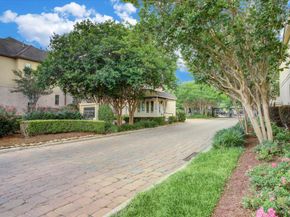 9026 Lakes At 610 Drive, Houston TX 77054