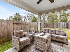 2286 Strong Horse Drive, Conroe TX 77301