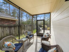 122 W Russet Grove Circle, The Woodlands TX 77384