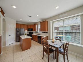 122 W Russet Grove Circle, The Woodlands TX 77384